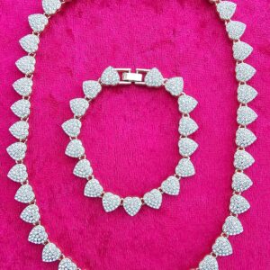 Heart-Shaped Diamond Gold Set