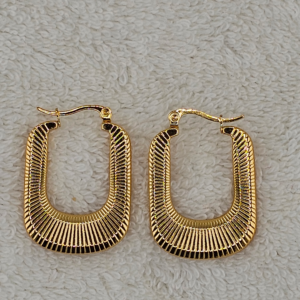 Gold Rectangle Ridget earrings Small
